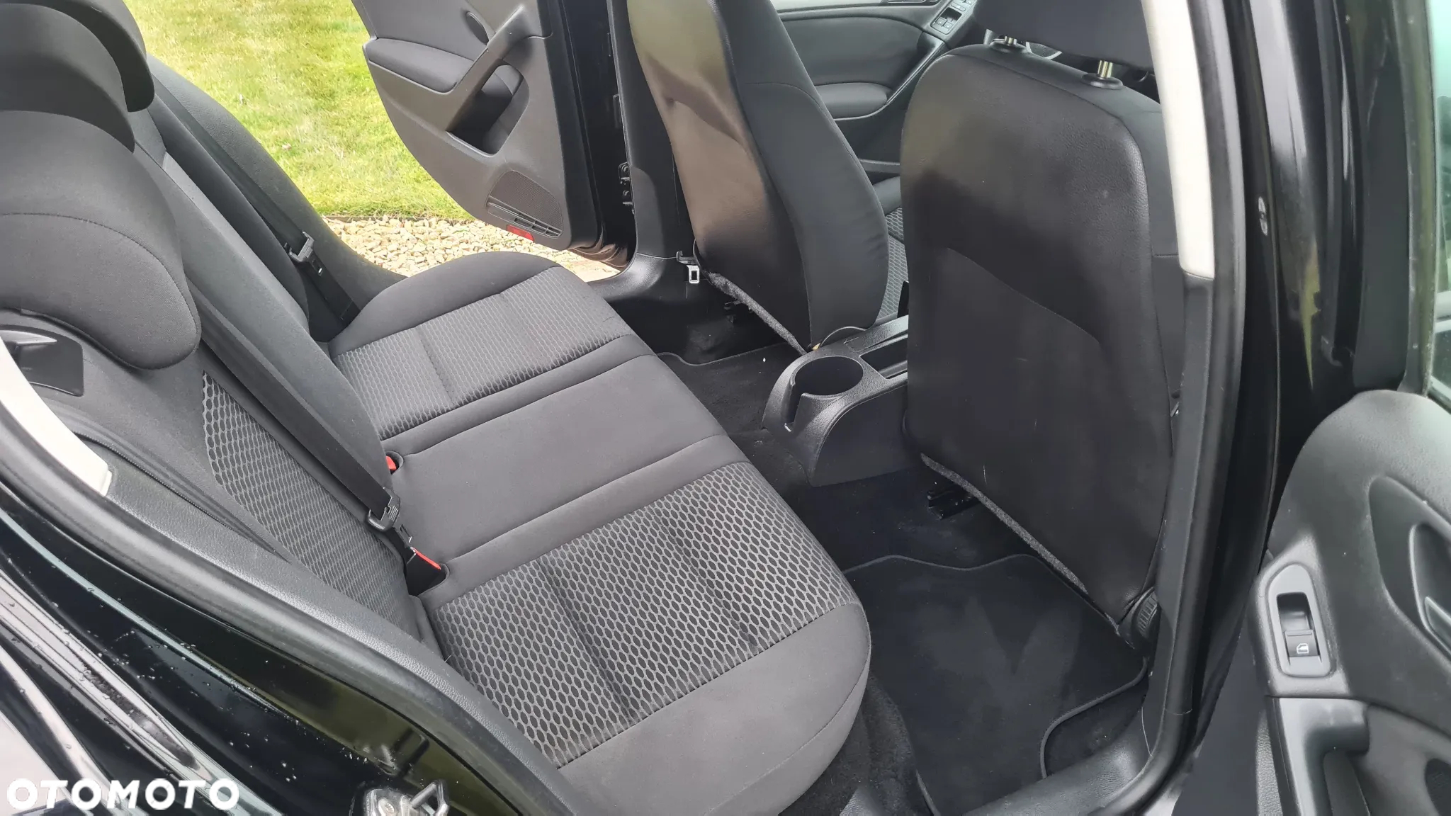 Volkswagen Golf VI 1.6 TDI Comfortline CityLine - 3