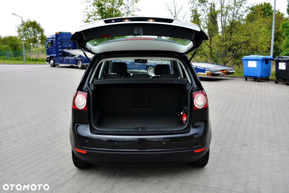 Volkswagen Golf Plus 1.6 FSI Tour - 13