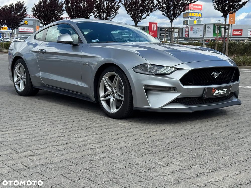 Ford Mustang - 34