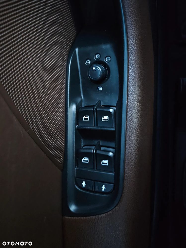 Audi A3 Sportback 1.4 TFSI cylinder on demand ultra Ambiente - 24