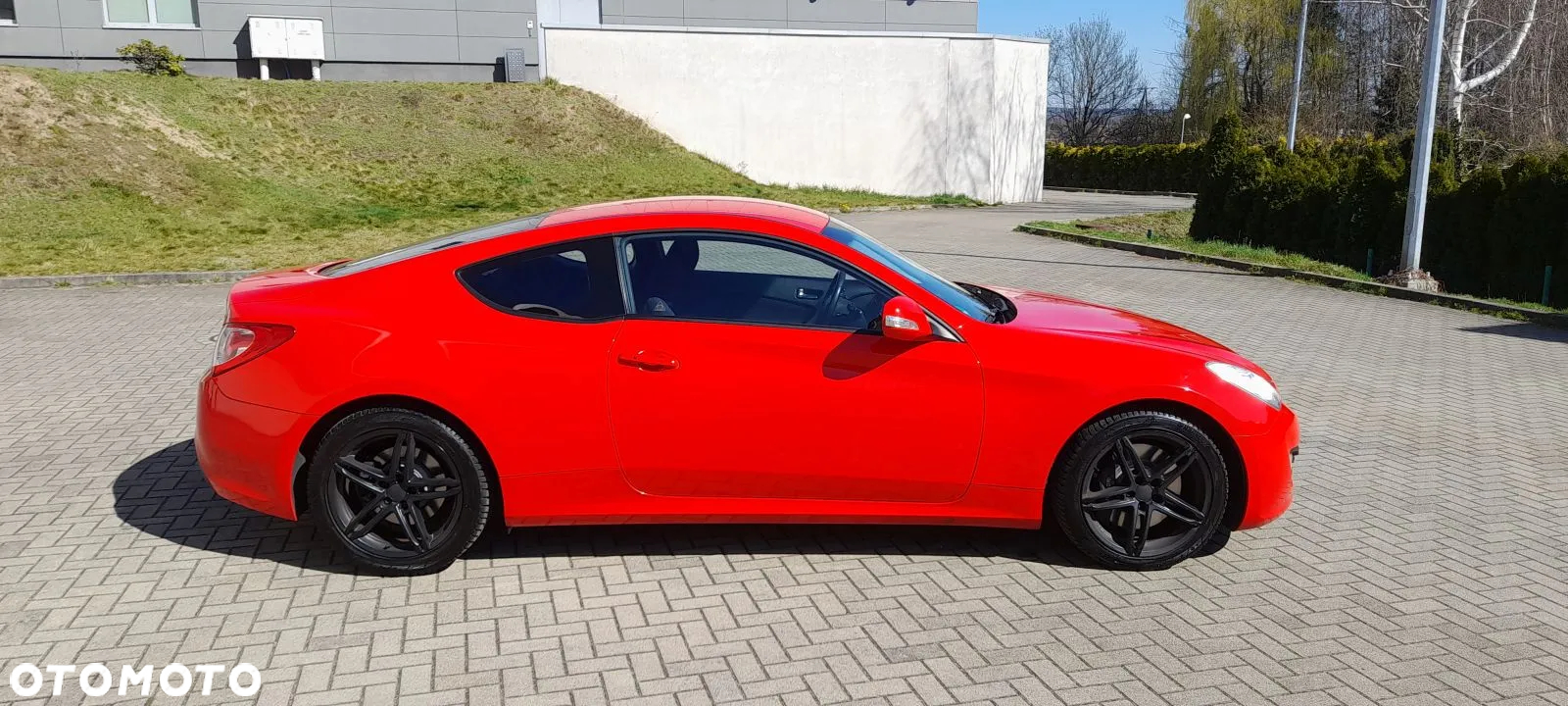 Hyundai Genesis Coupe 2.0 T - 4