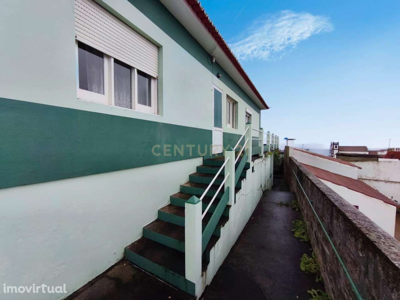 Casa T3 em Achadinha, Nordeste - Oportunidade Única! - Grande imagem: 2/30