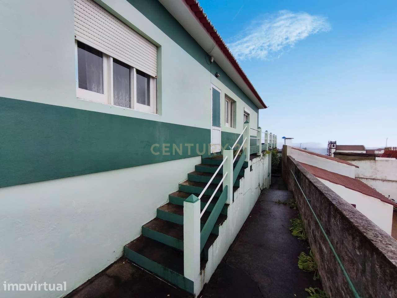 Casa T3 em Achadinha, Nordeste - Oportunidade Única! - Grande imagem: 2/30