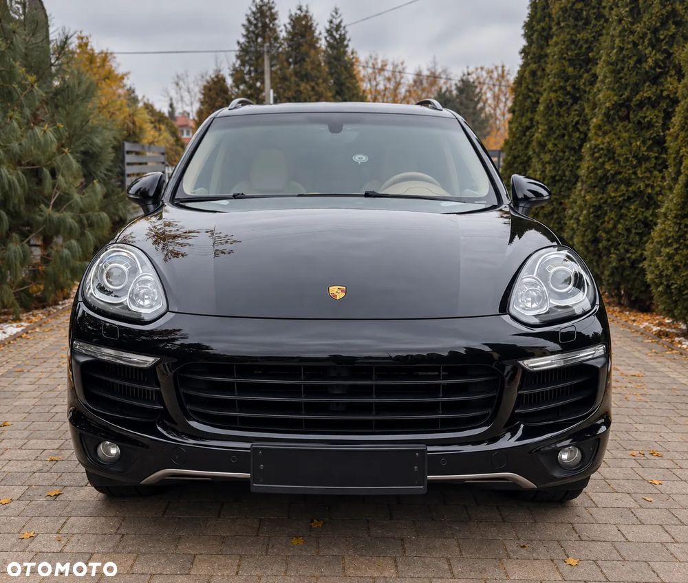 Porsche Cayenne S Diesel Platinum Edition - 4