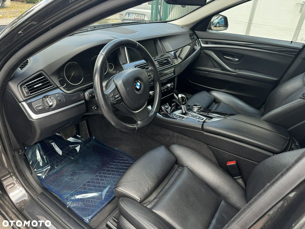 BMW Seria 5 - 12