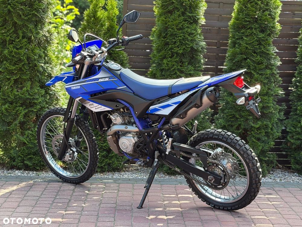 Yamaha WR - 8