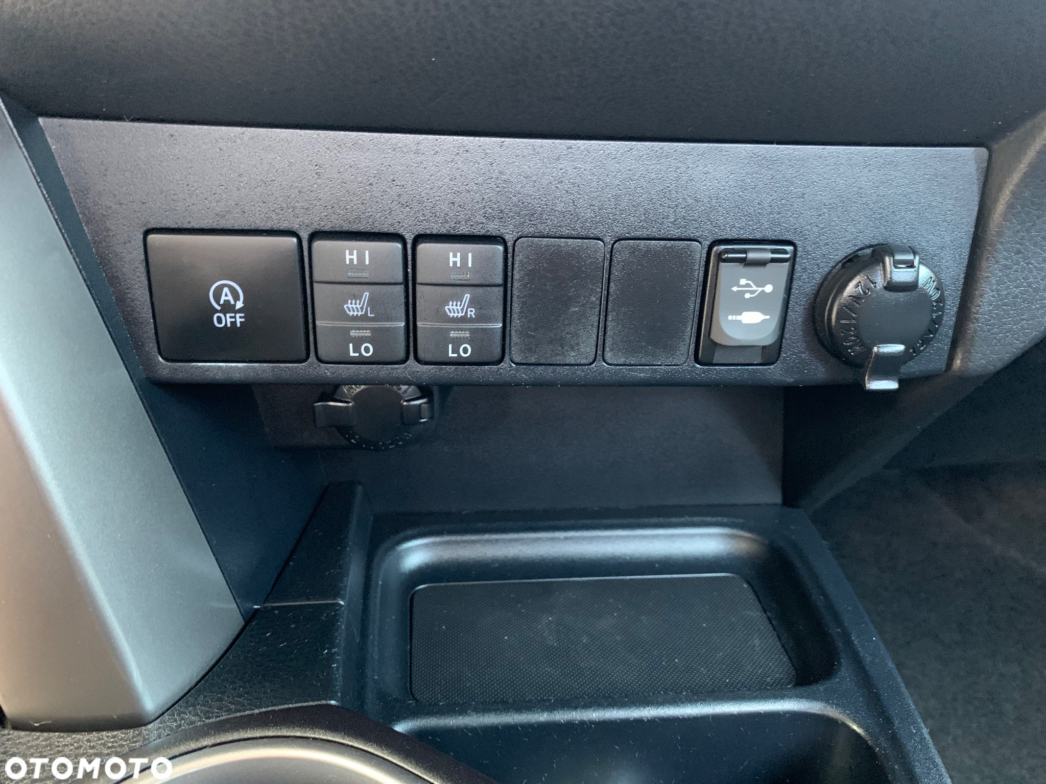 Toyota RAV4 2.0 D-4D 4x2 Start-Stop Executive - 32