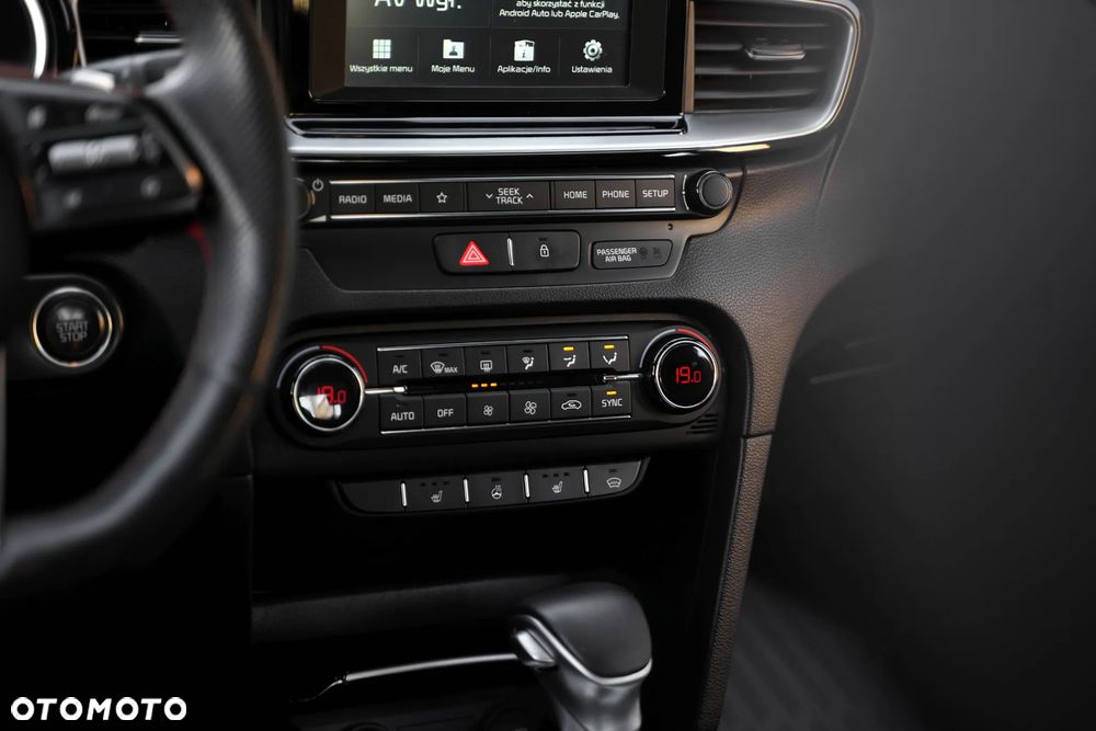 Kia ProCeed - 20