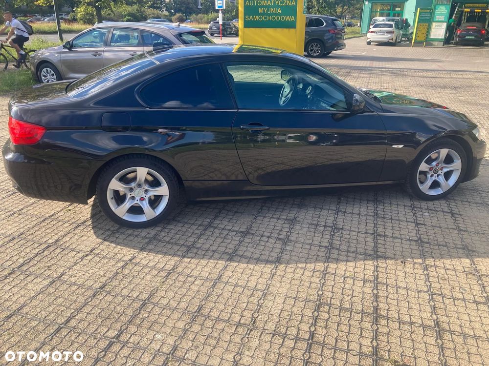 BMW Seria 3 330xi - 3