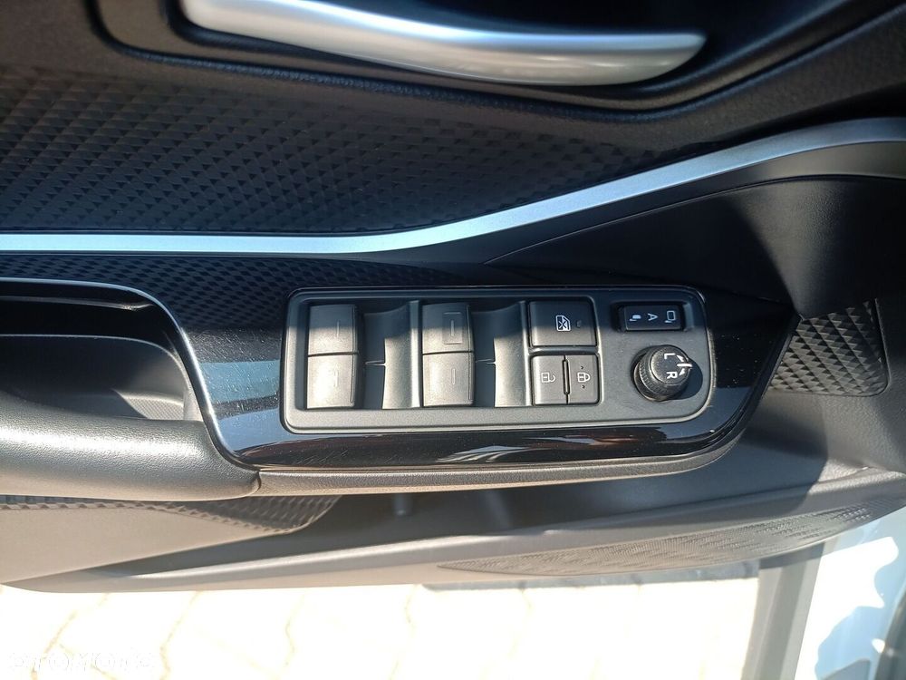 Toyota C-HR 1.8 Hybrid GPF GR Sport - 12