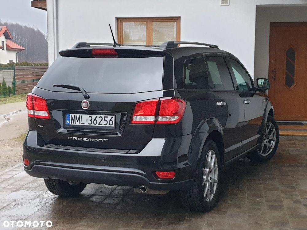 Fiat Freemont 2.0 Multijet 16V DPF Automatik Allrad Lounge - 6