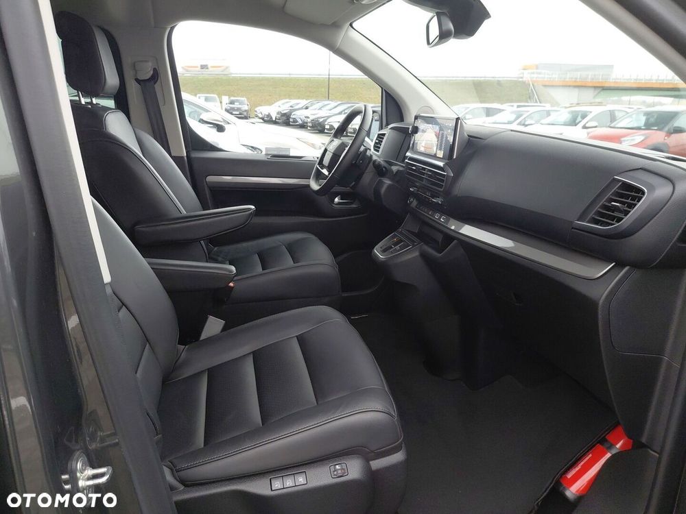 Toyota Proace Verso 2.0 D4-D Long VIP - 9