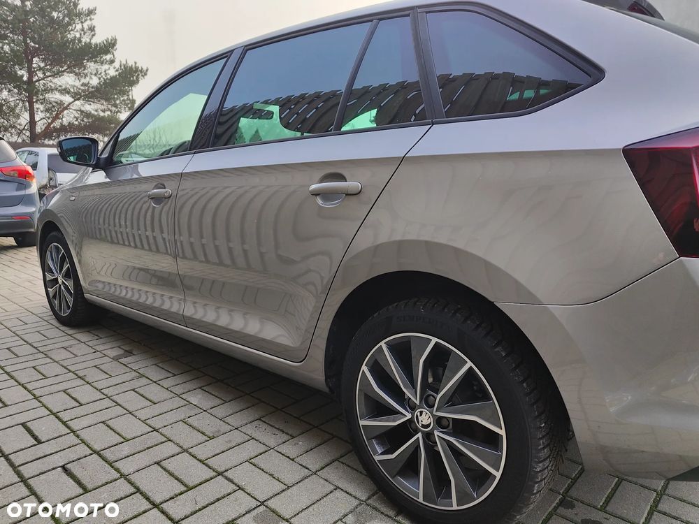 Skoda RAPID Spb 1.0 TSI Drive - 9