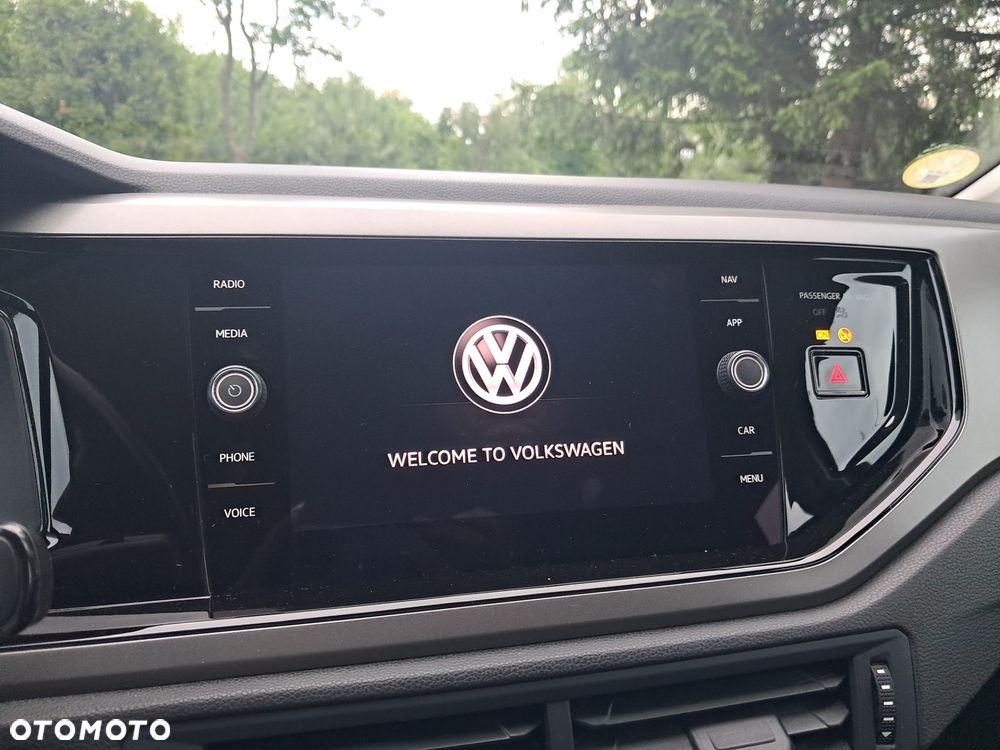 Volkswagen Polo 1.6 TDI SCR DSG Comfortline - 21