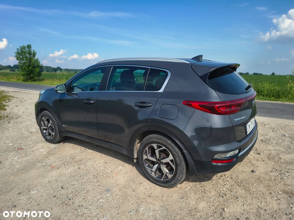 Kia Sportage 1.6 CRDI MHEV M 4WD - 8