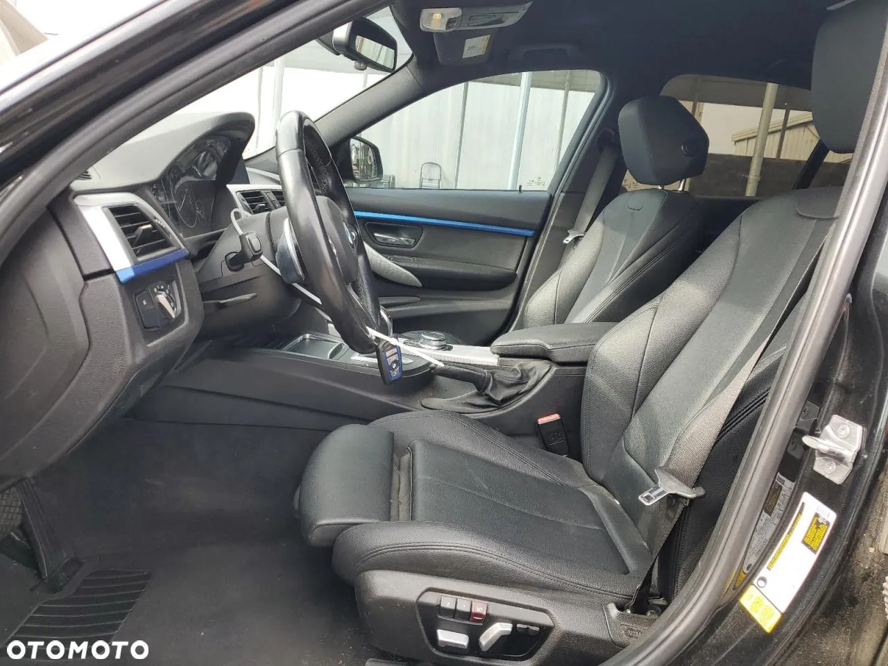 BMW Seria 3 330i GPF Sport Line Shadow - 8