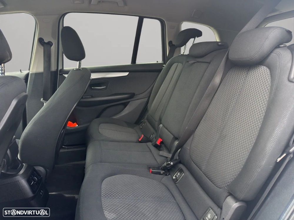 BMW 216 Gran Tourer i 7L Advantage - 13