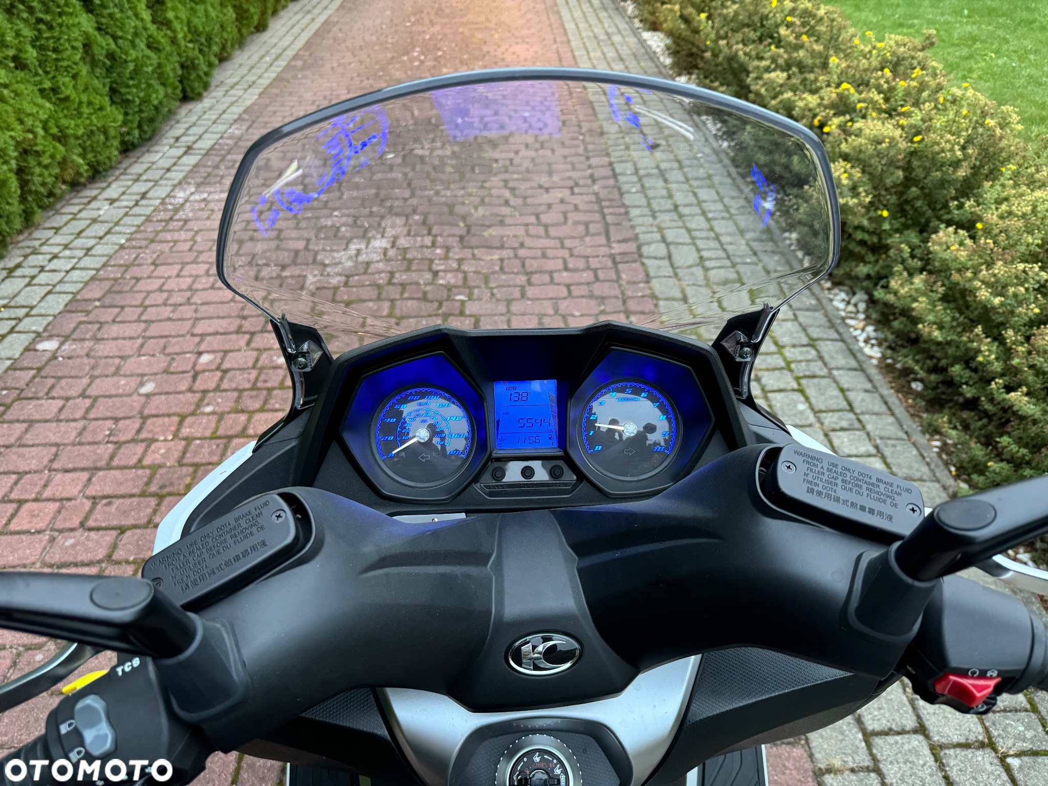 Kymco Downtown - 9