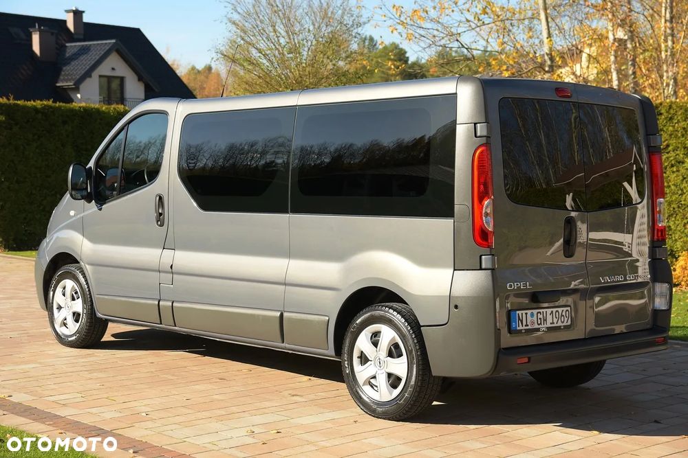 Opel Vivaro - 4