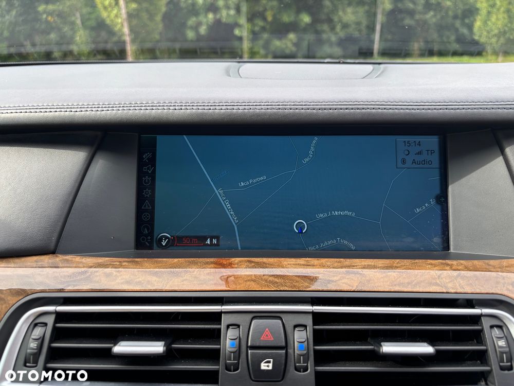 BMW Seria 7 740d - 19