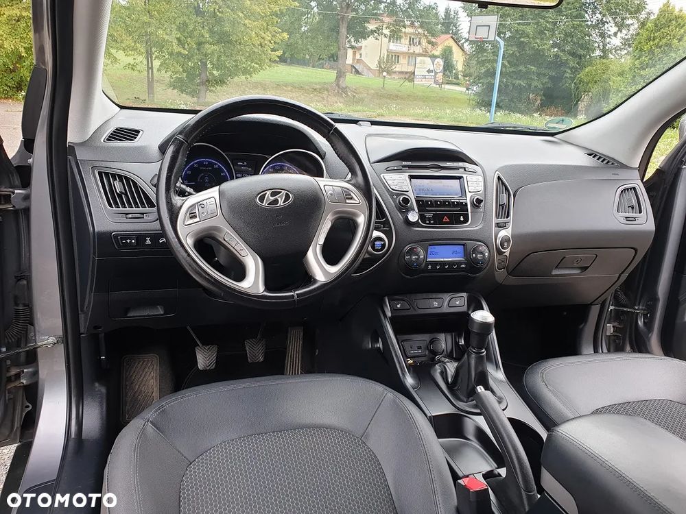 Hyundai ix35 2.0 4WD Style - 17