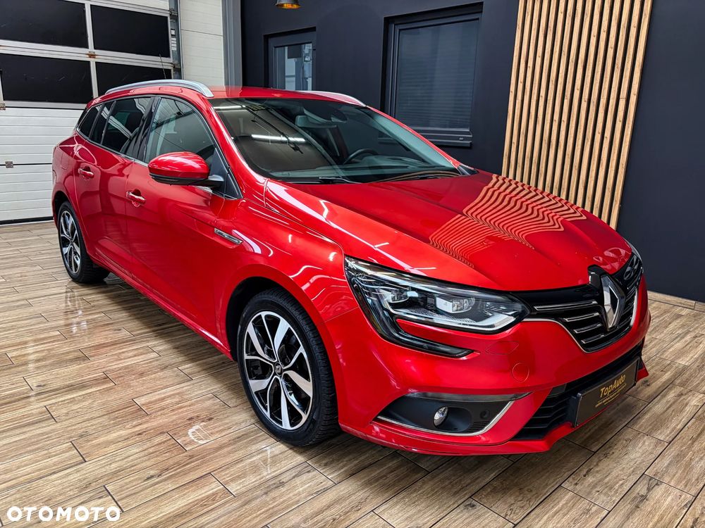 Renault Megane TCe 140 GPF BOSE EDITION - 4