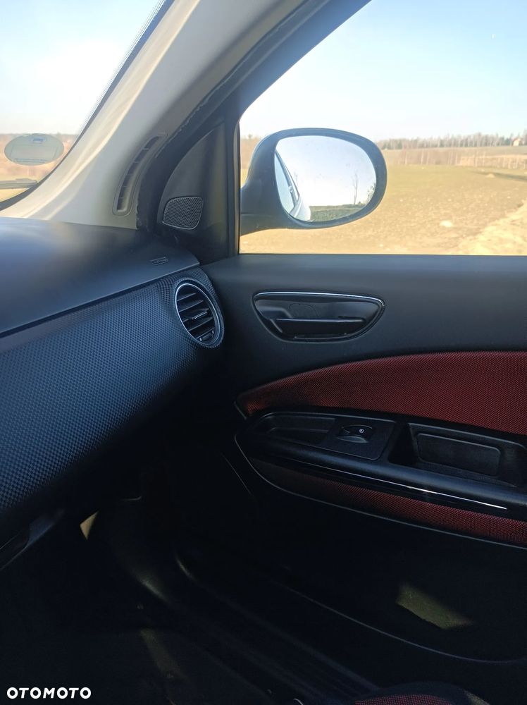 Fiat Bravo 2.0 Multijet 16V DPF Sport - 13