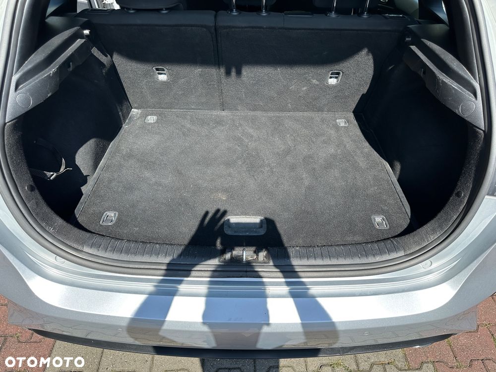 Kia Ceed 1.4 L Business Line Plus - 26