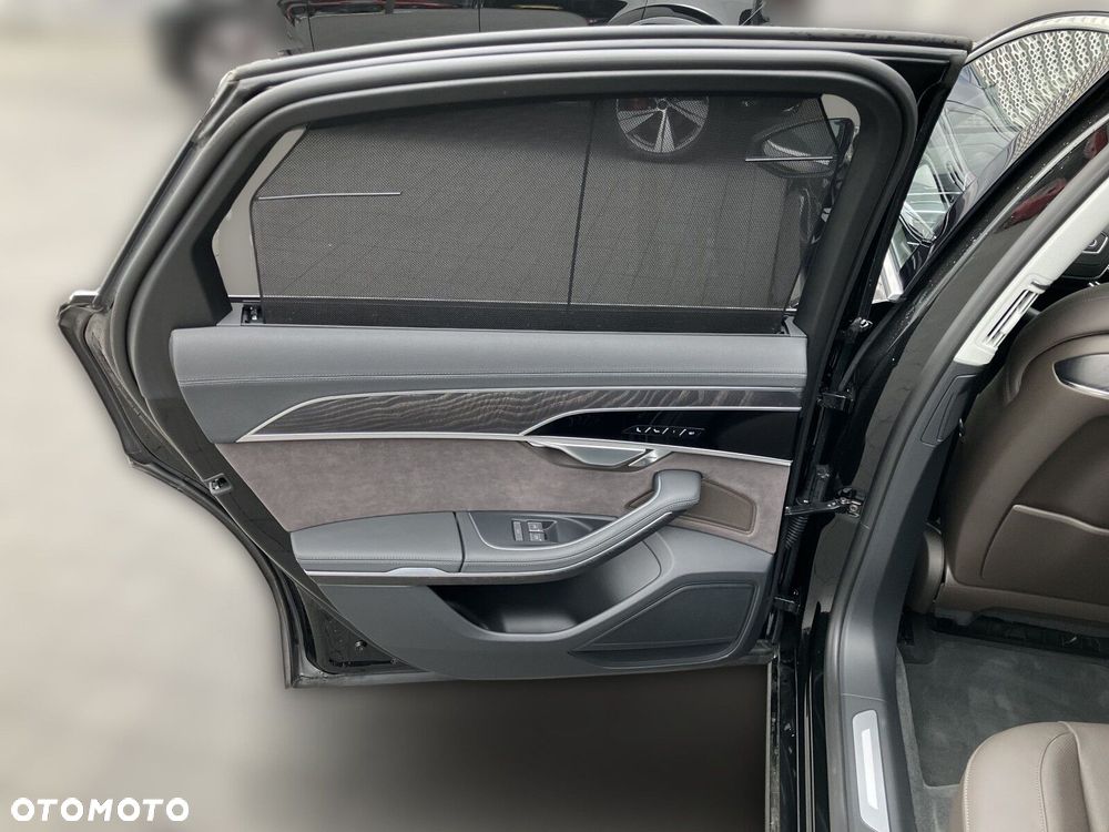Audi A8 - 36