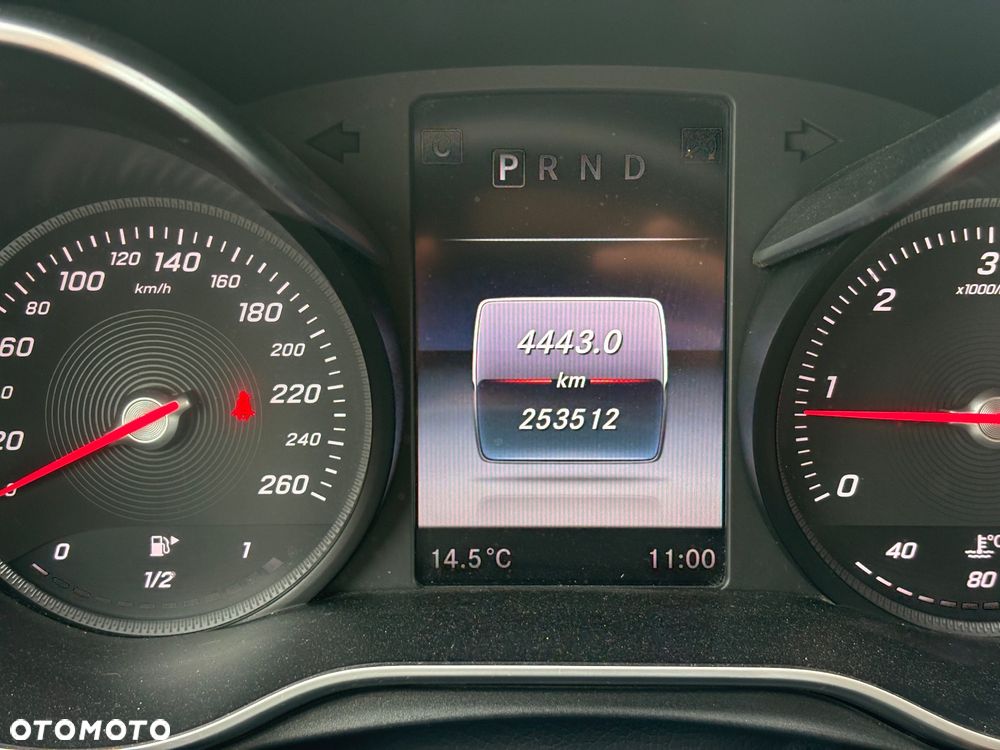 Mercedes-Benz Klasa C 220 d 9G-TRONIC AMG Line - 15