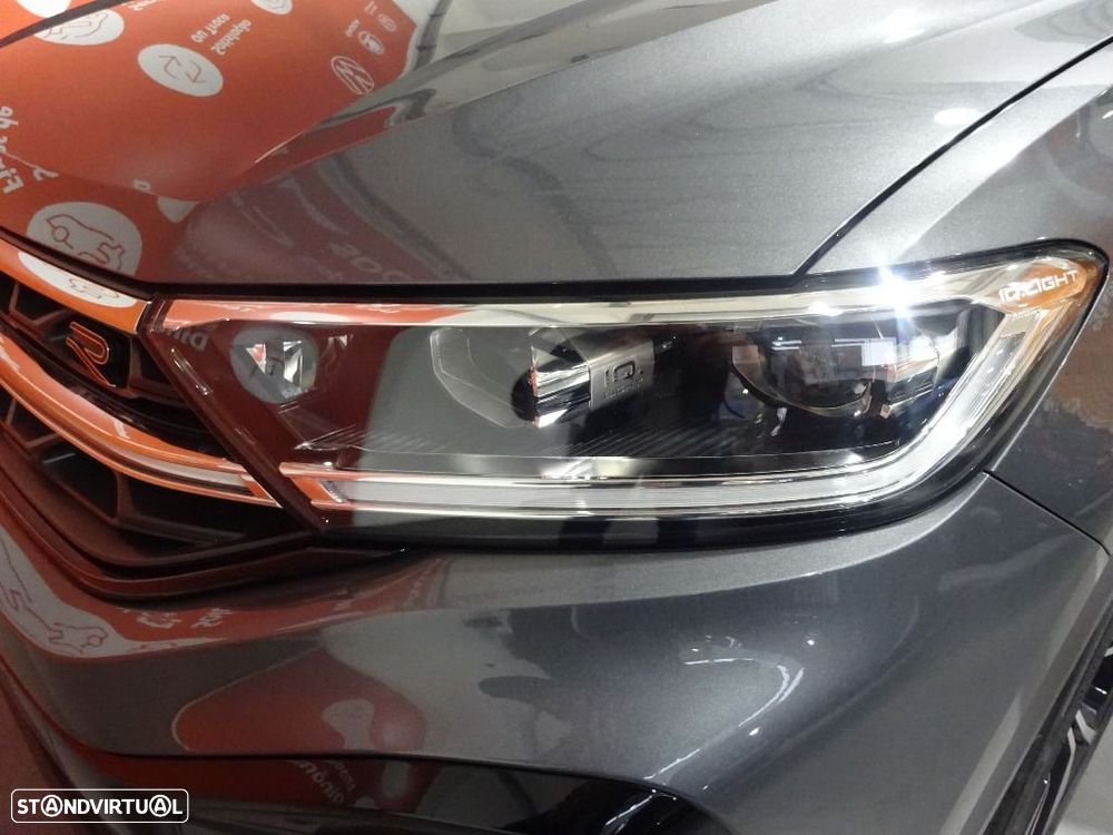 VW T-Roc 2.0 TDI R-Line DSG - 36