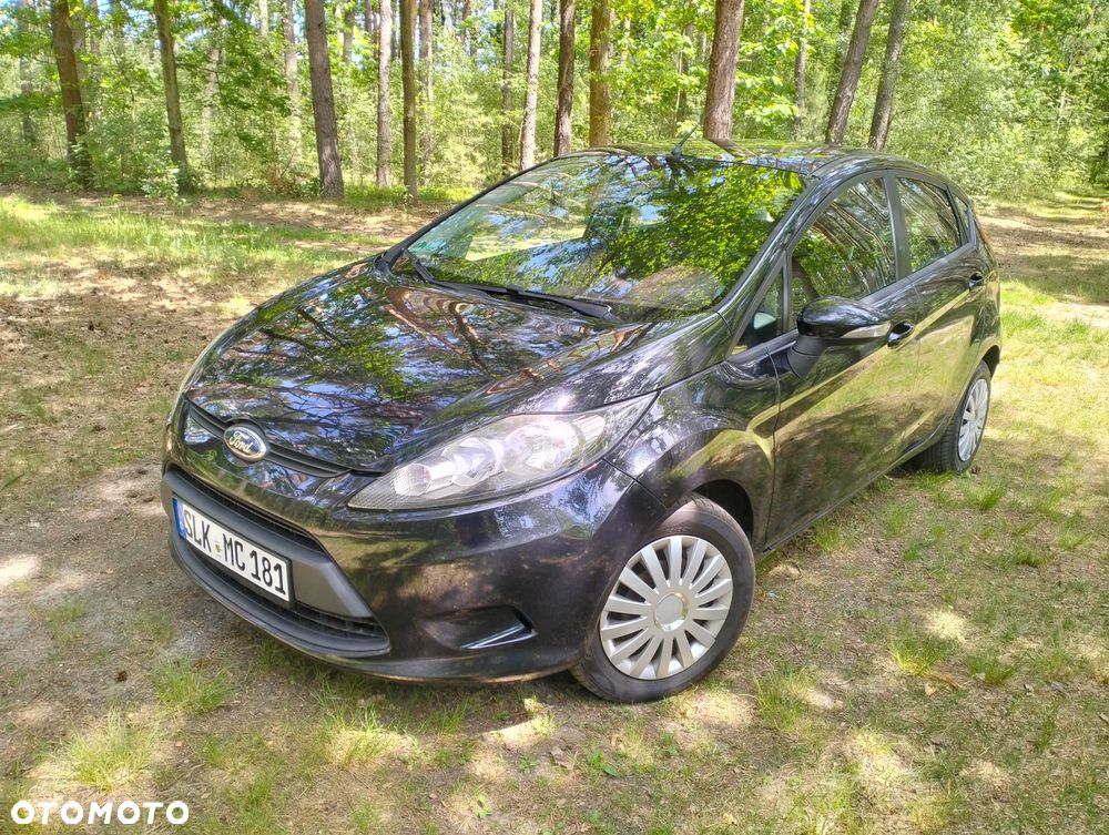 Ford Fiesta 1.25 Ambiente - 25
