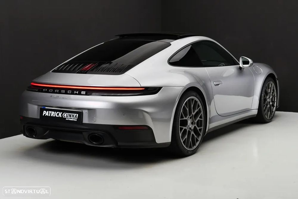 Porsche 911 (992) Carrera - 6