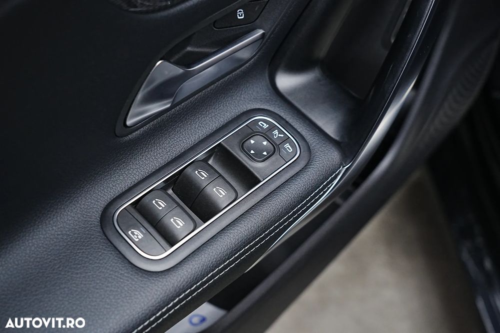 Mercedes-Benz CLA 200 7G-DCT Progressive Line Advanced - 11