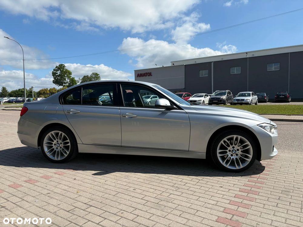 BMW Seria 3 - 4
