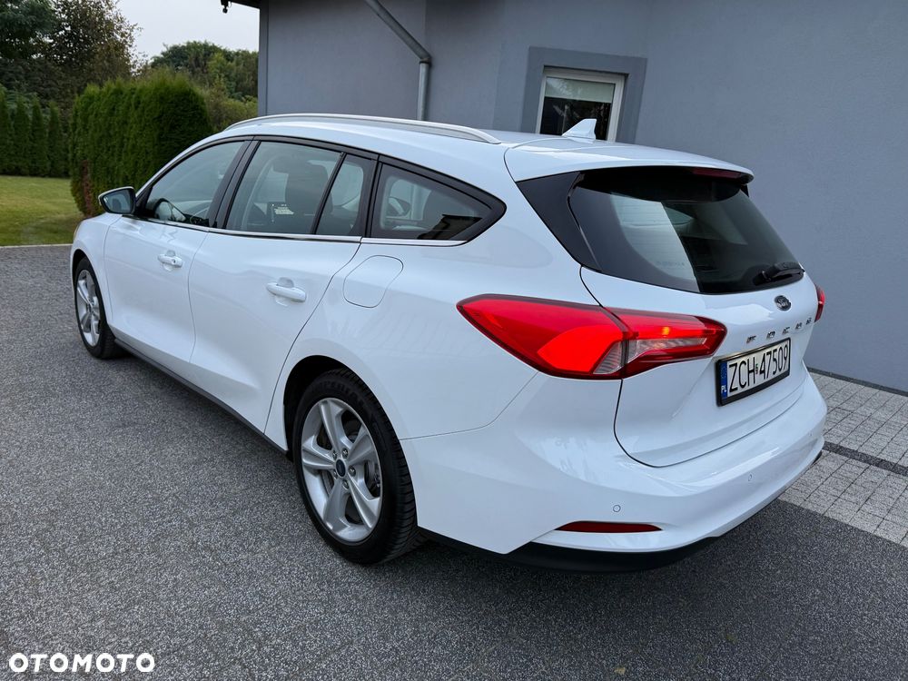 Ford Focus Turnier 1.5 EcoBlue Start-Stopp-System TREND - 24