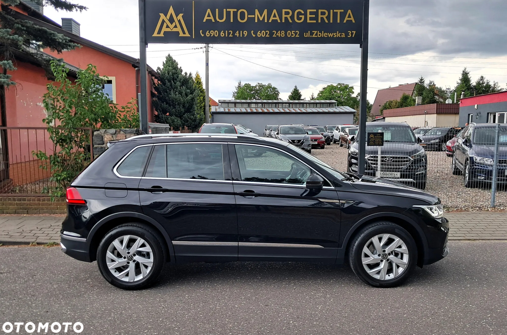 Volkswagen Tiguan 2.0 TDI SCR 4MOTION DSG Elegance - 6