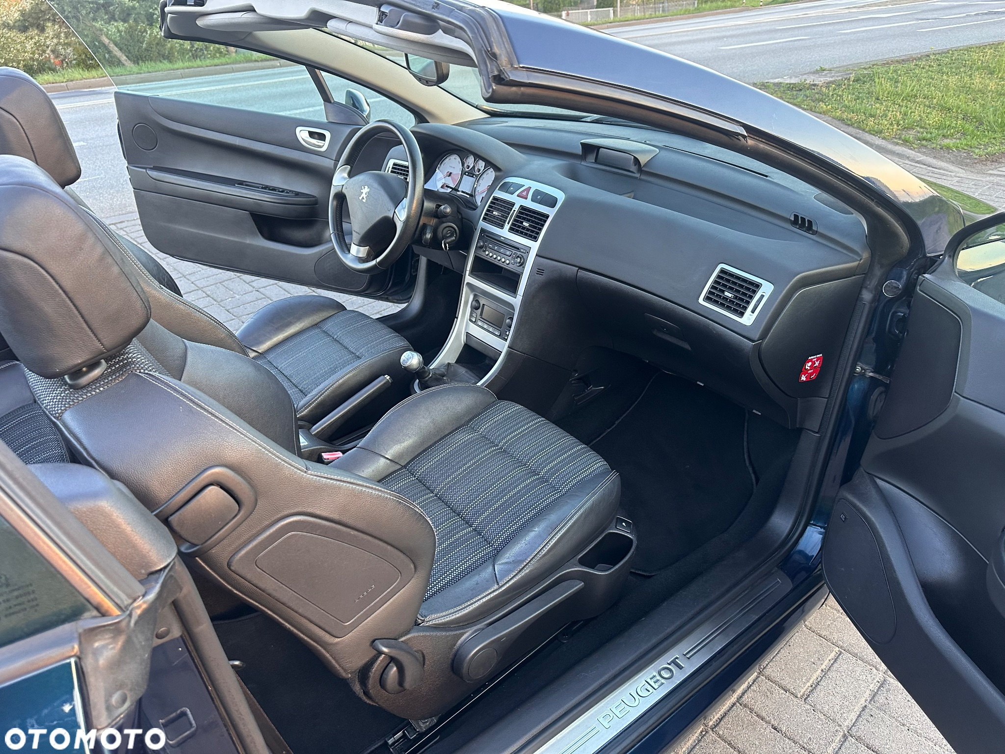 Peugeot 307 CC 140 JBL - 19
