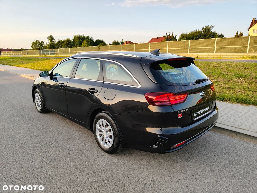 Kia Ceed 1.4 T-GDI L Business Line - 9