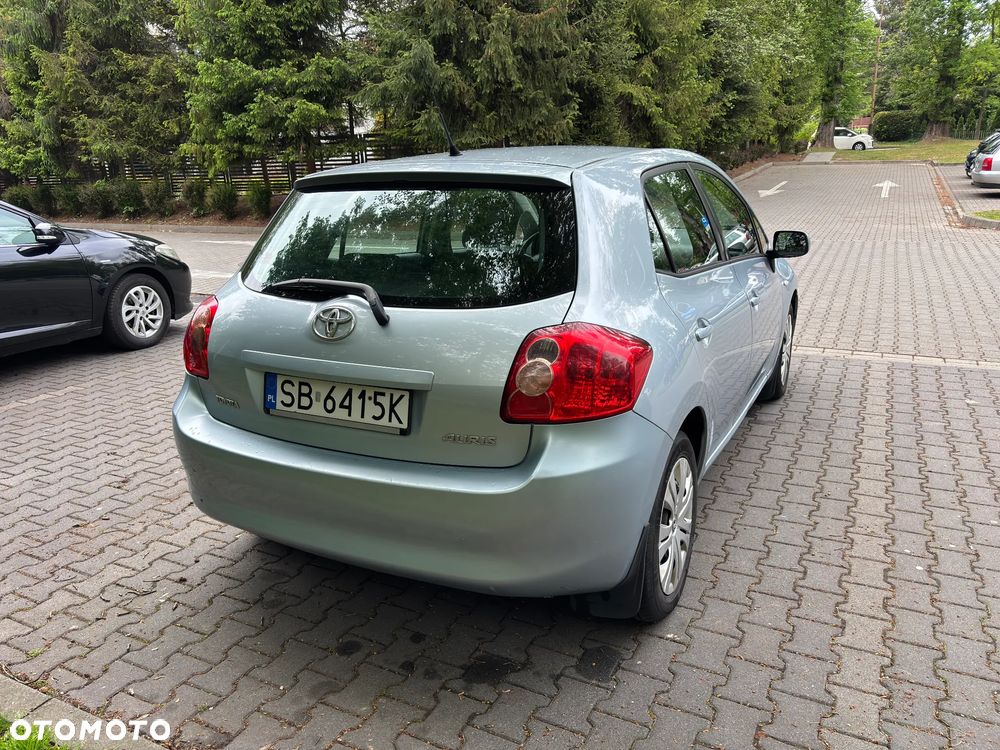 Toyota Auris 1.6 VVT-i Sol - 4