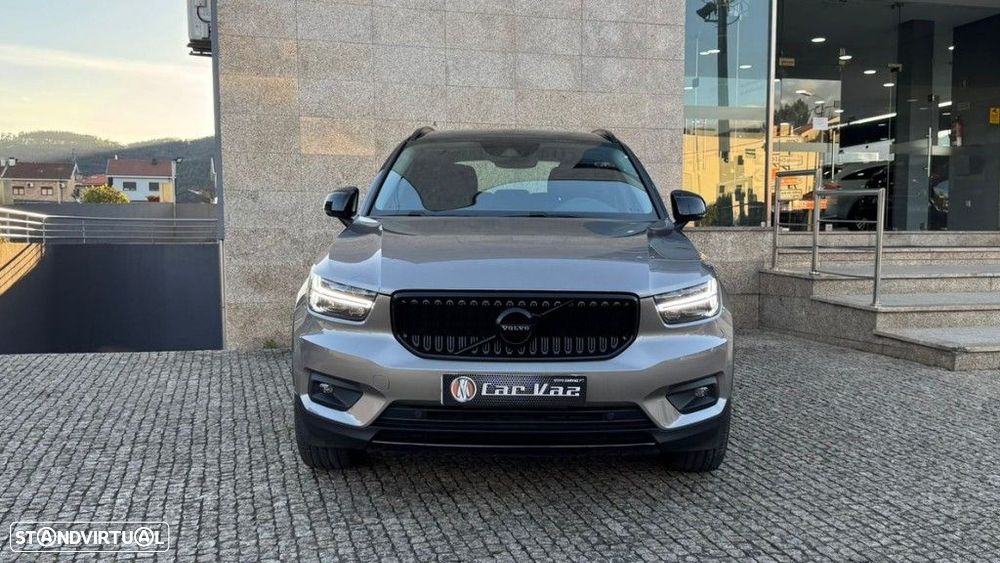 Volvo XC 40 1.5 T5 PHEV Momentum Plus - 2
