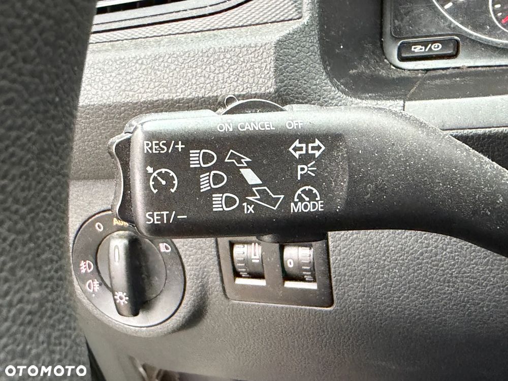 Volkswagen CADDY - 12