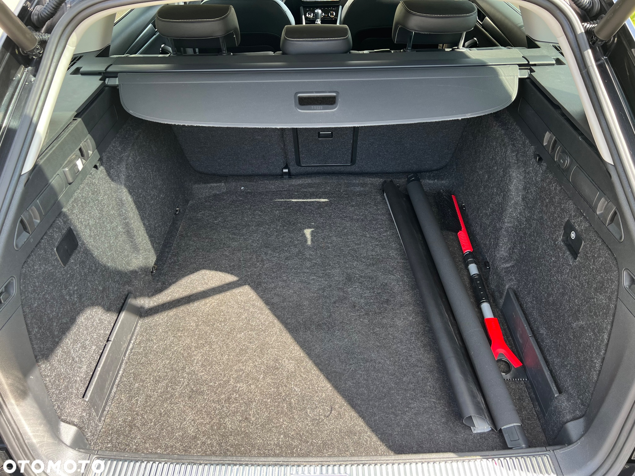 Skoda Superb Combi 2.0 TSI DSG Style - 18