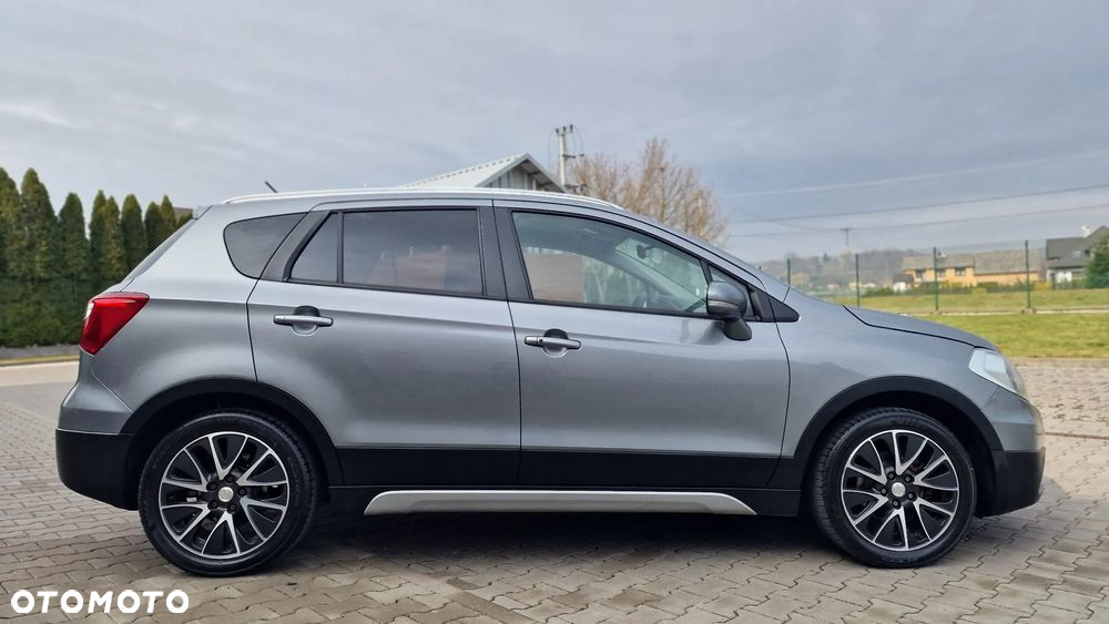 Suzuki SX4 S-Cross 1.6 DDiS 4x4 Comfort+ - 11