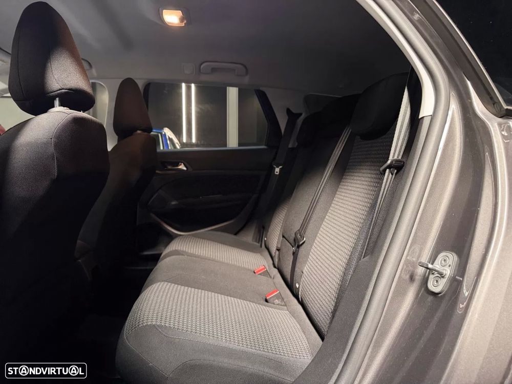 Peugeot 308 SW 1.5 BlueHDi Style - 22
