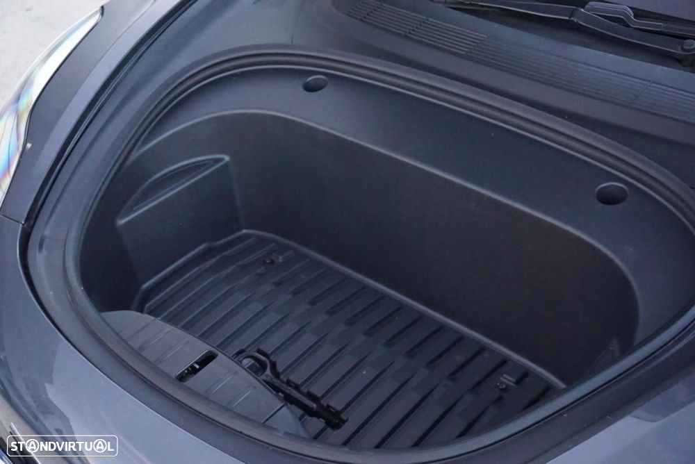 Tesla Model 3 Long Range AWD Dual Motor - 32