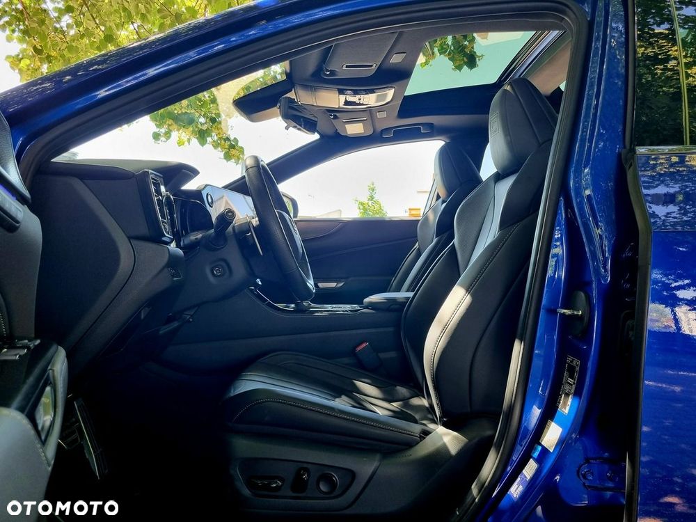 Lexus NX - 11