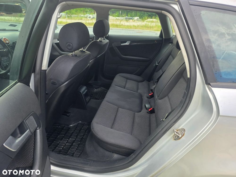 Audi A3 Sportback 2.0 TDI Ambiente - 11