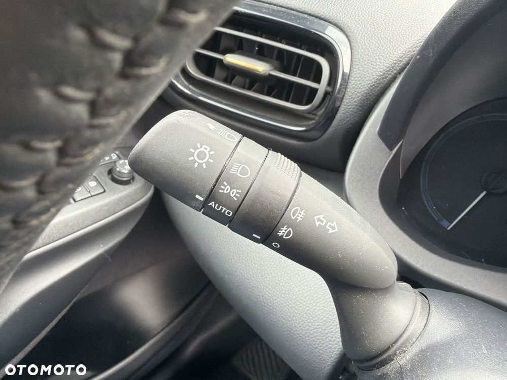 Toyota Yaris Cross Hybrid 1.5 Adventure - 17