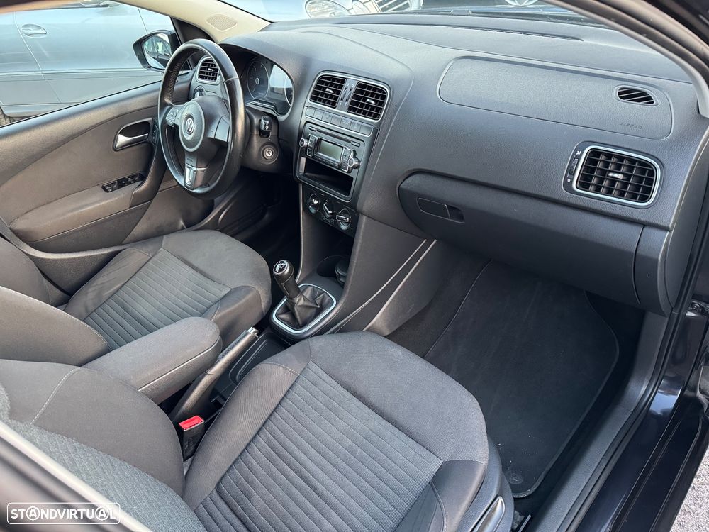 VW Polo 1.6 TDI Confortline BlueMotion - 28